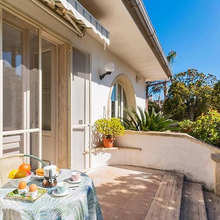לינה וארוחת בוקר לצ'ה Garden View Near The Sea מראה חיצוני תמונה