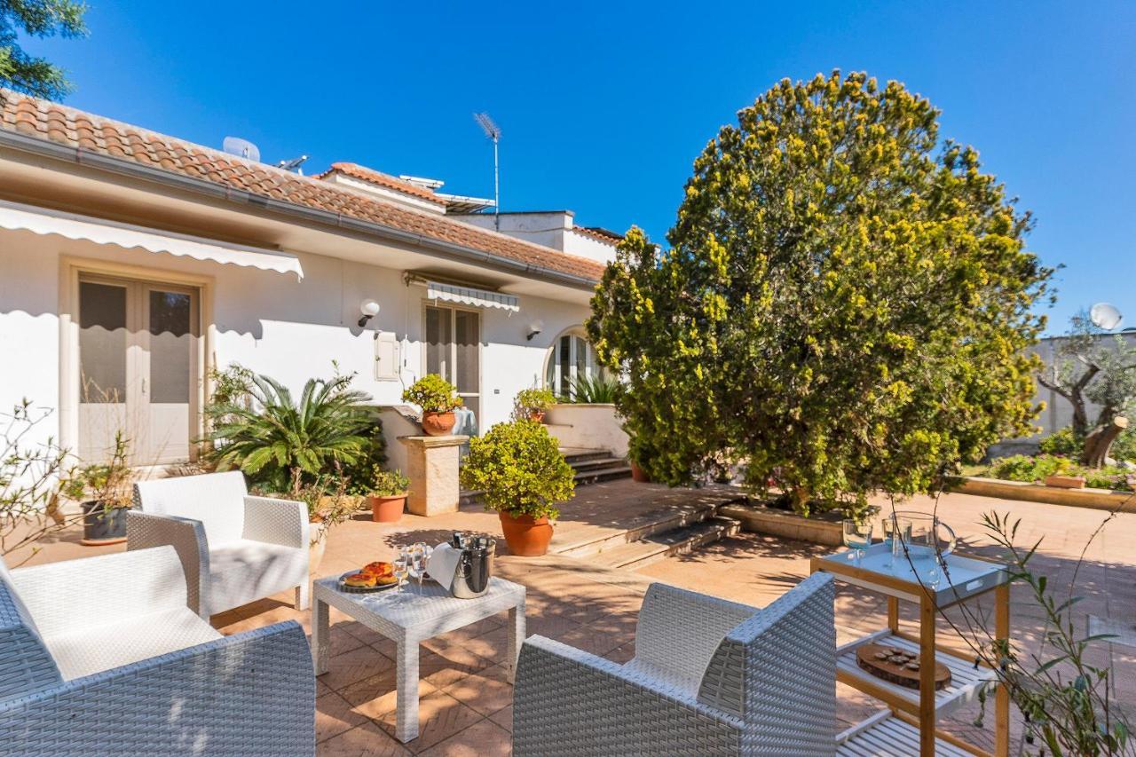 לינה וארוחת בוקר לצ'ה Garden View Near The Sea מראה חיצוני תמונה
